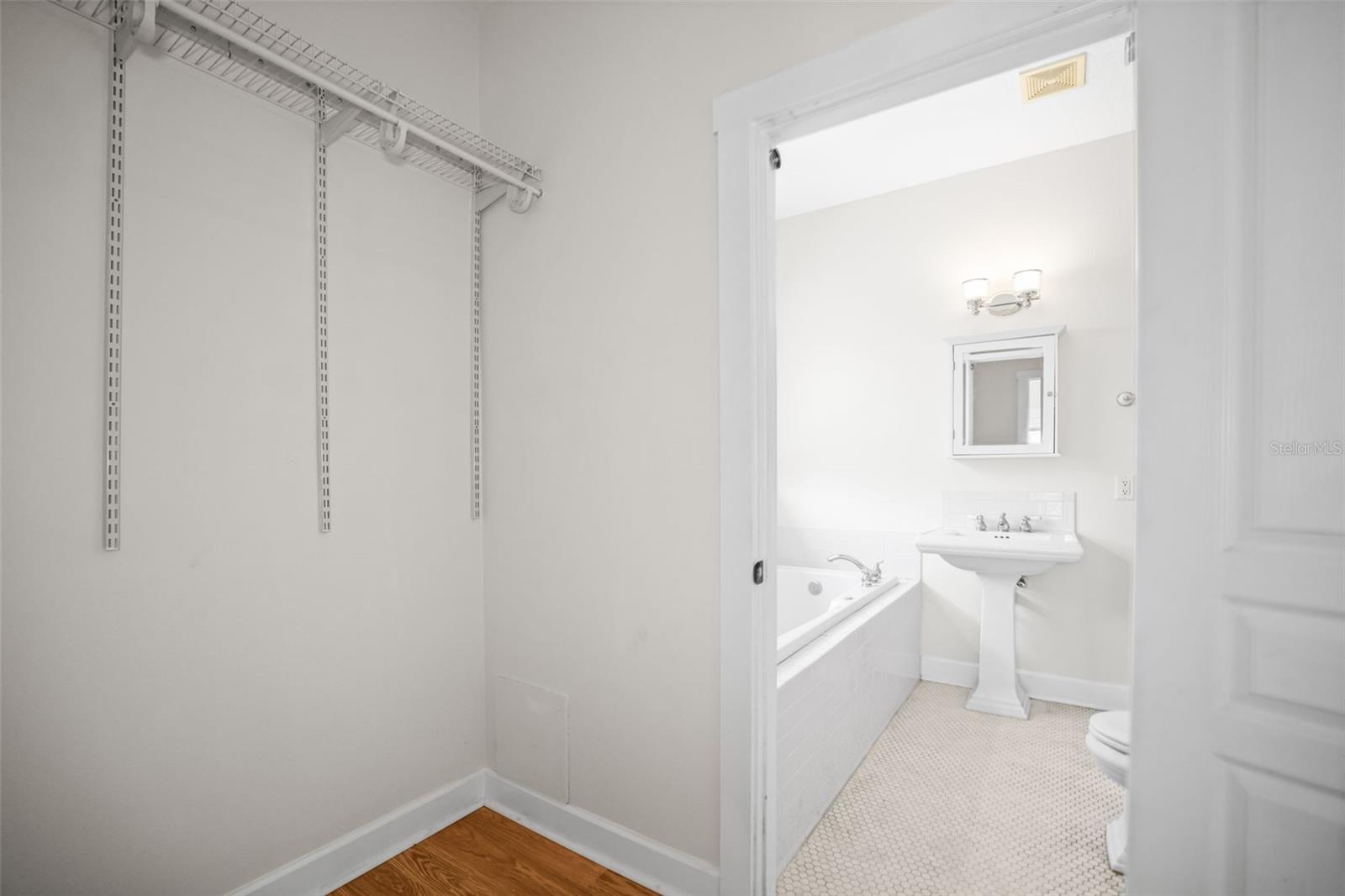 DUNEDIN ISLES 1 - Residential