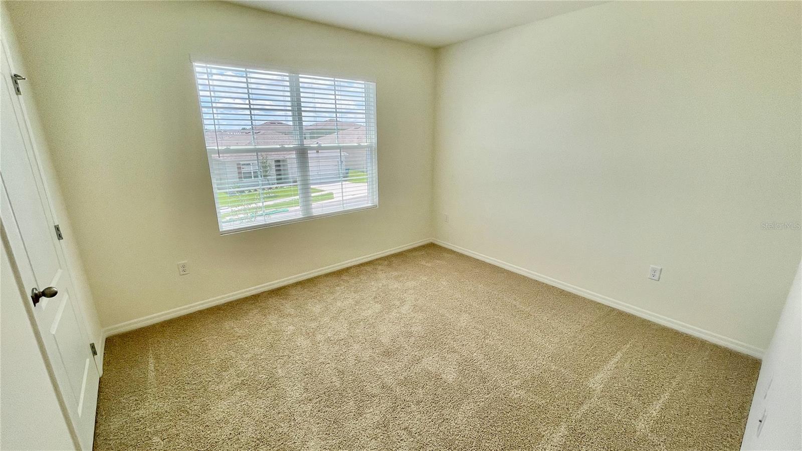 FOREST LAKE PH 1 - Residential Lease