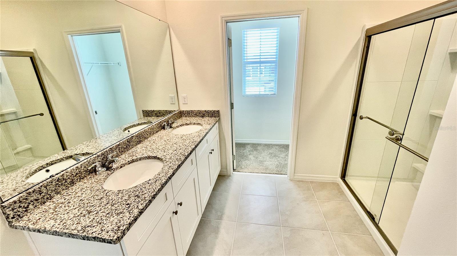 FOREST LAKE PH 1 - Residential Lease