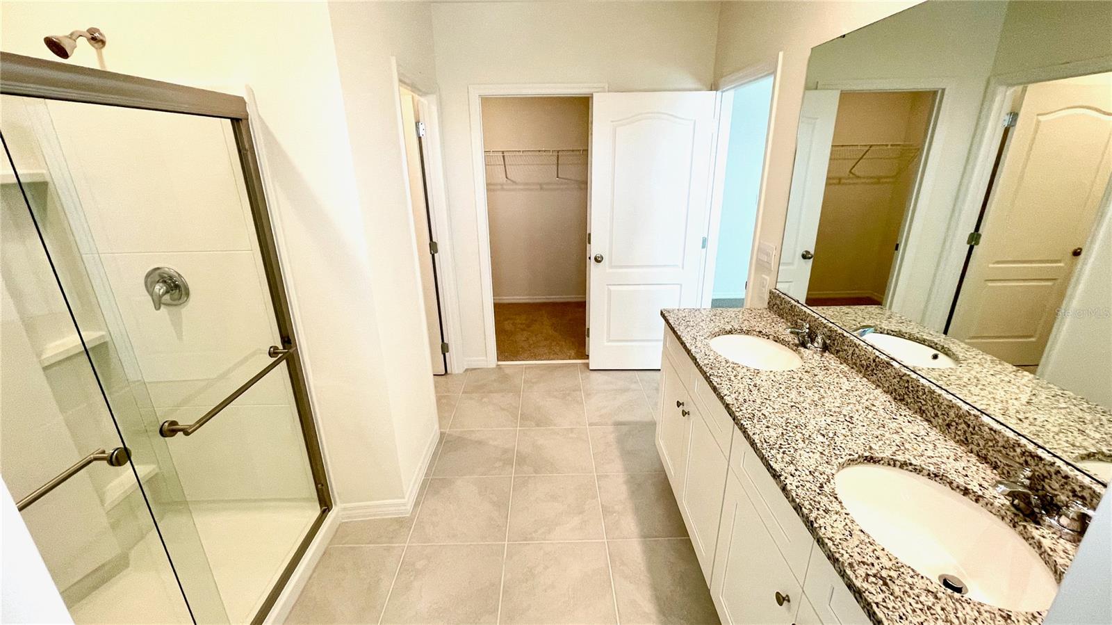 FOREST LAKE PH 1 - Residential Lease