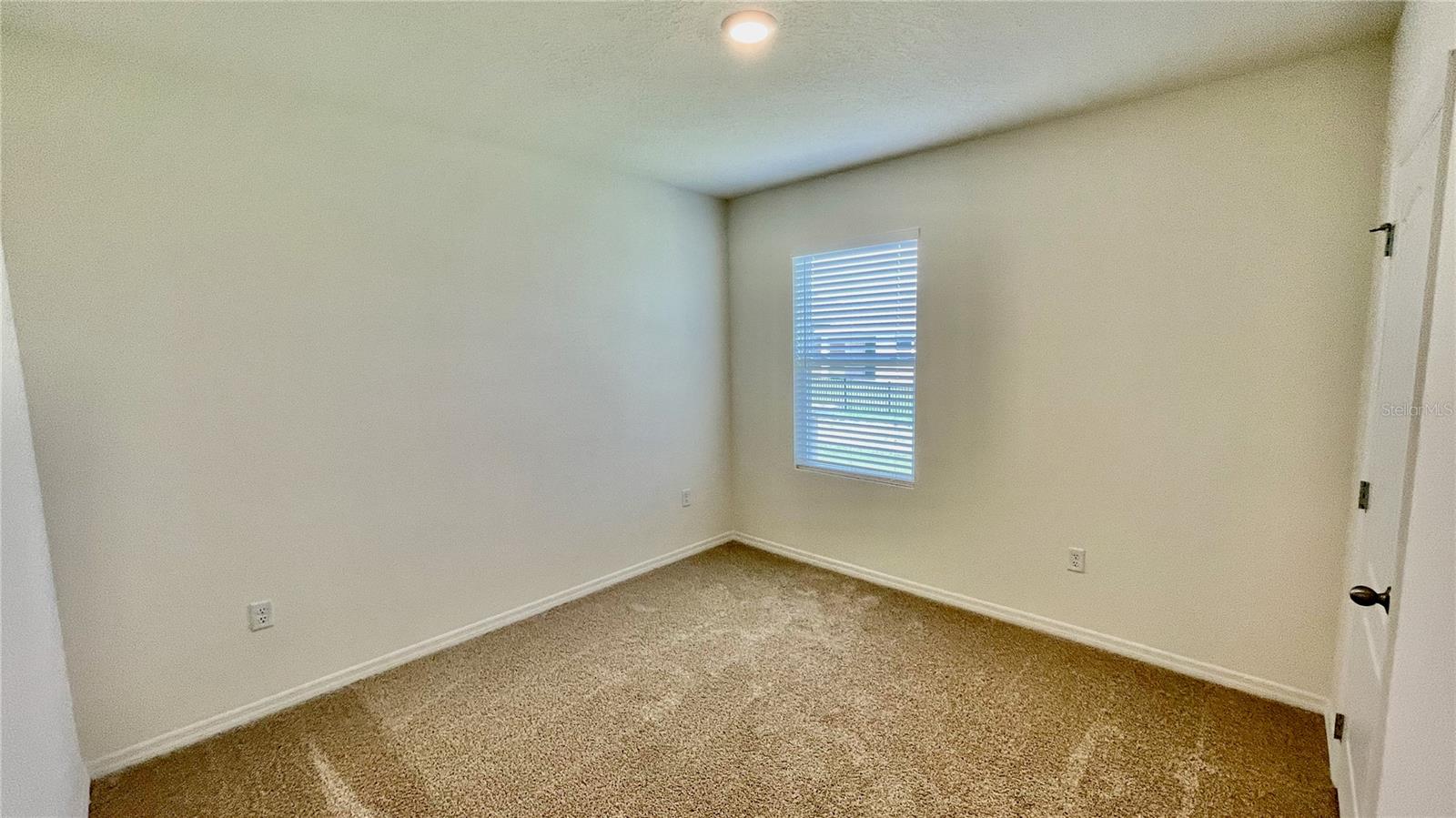 FOREST LAKE PH 1 - Residential Lease