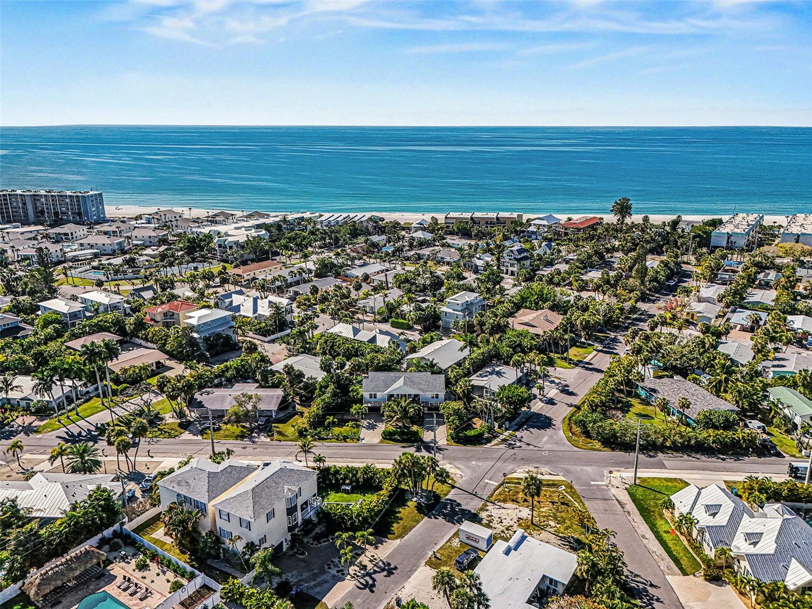 HOLMES GULF TO BAY DEV LTS 1&2 BLK D - Residential