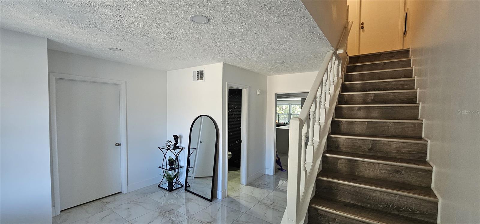 COUNTRY PLACE UNIT 5 - Residential