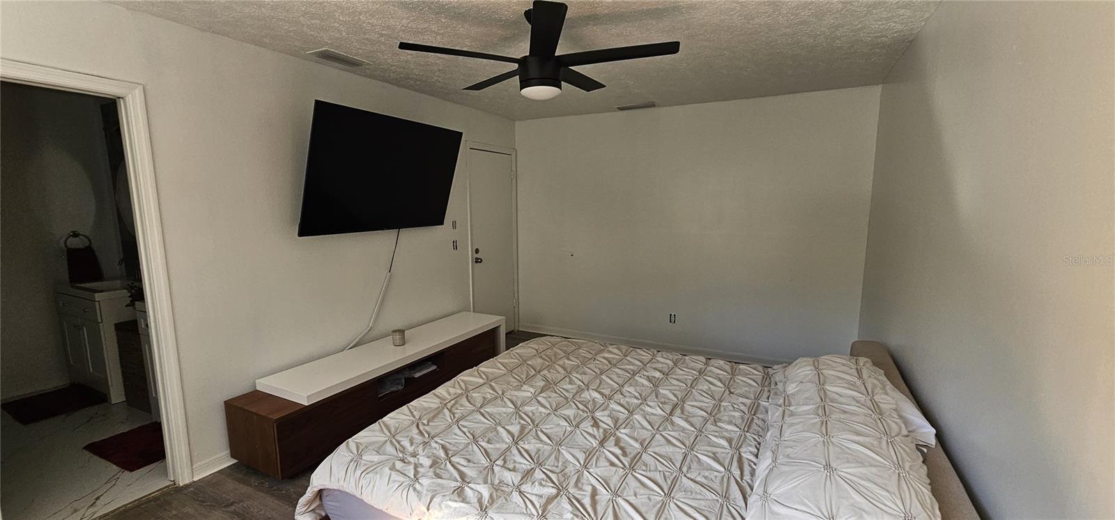 COUNTRY PLACE UNIT 5 - Residential