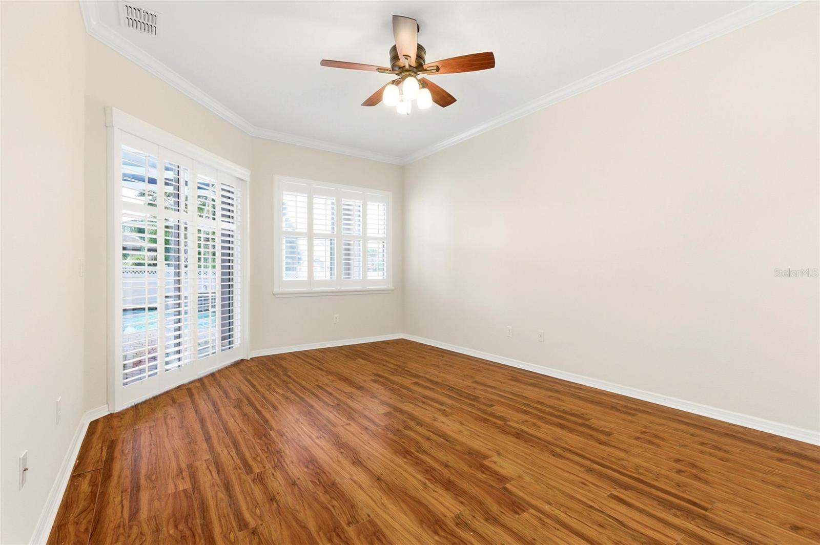 LAKE TALIA PH 02 - Residential