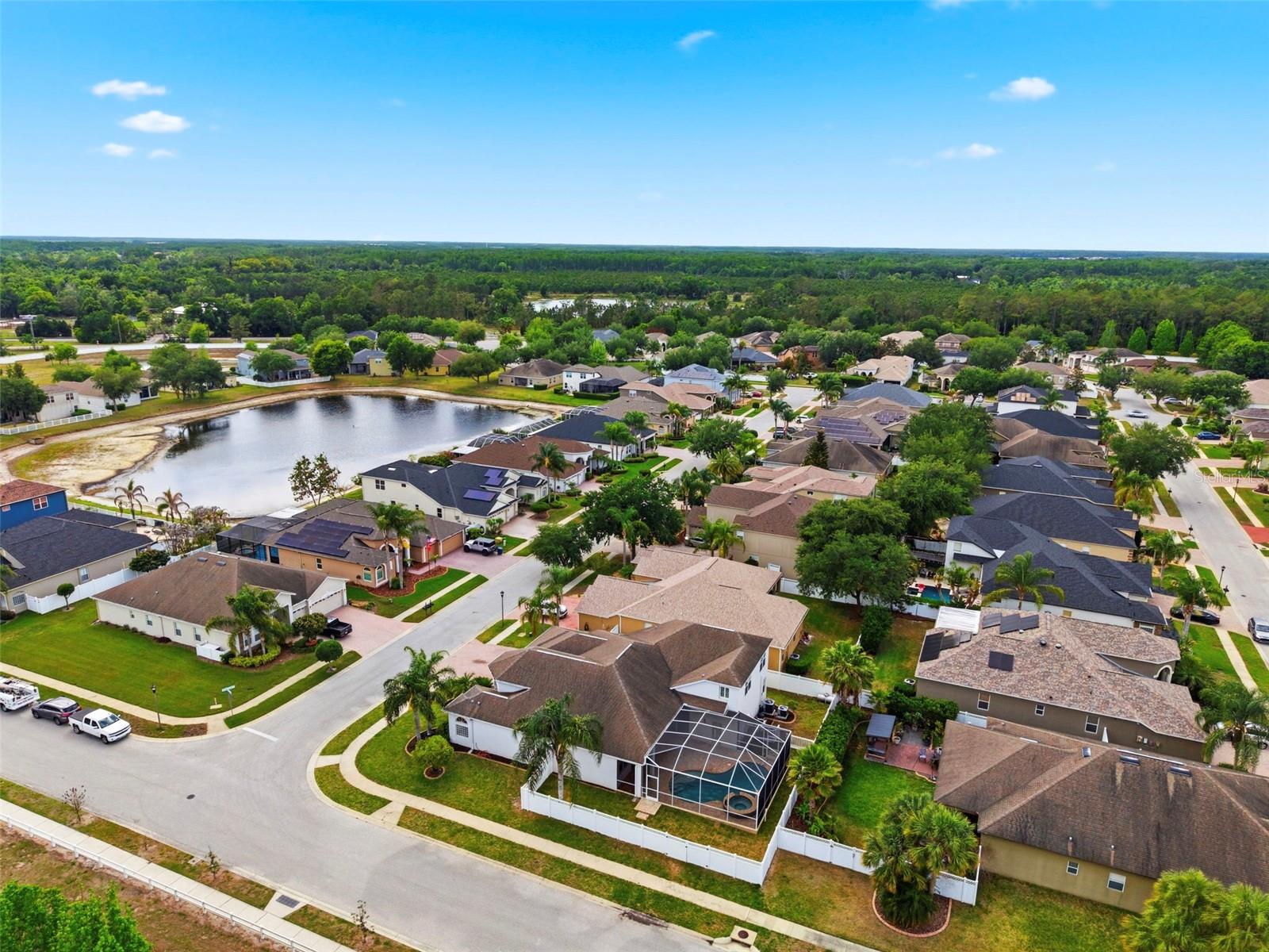 LAKE TALIA PH 02 - Residential