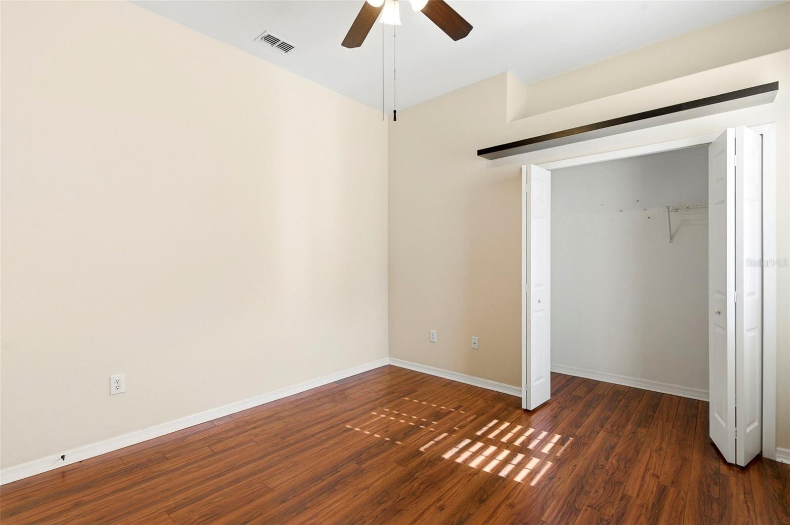 LAKE TALIA PH 02 - Residential