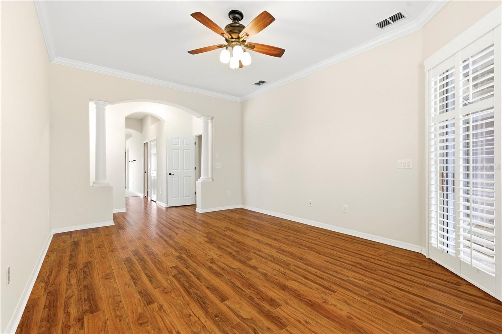 LAKE TALIA PH 02 - Residential