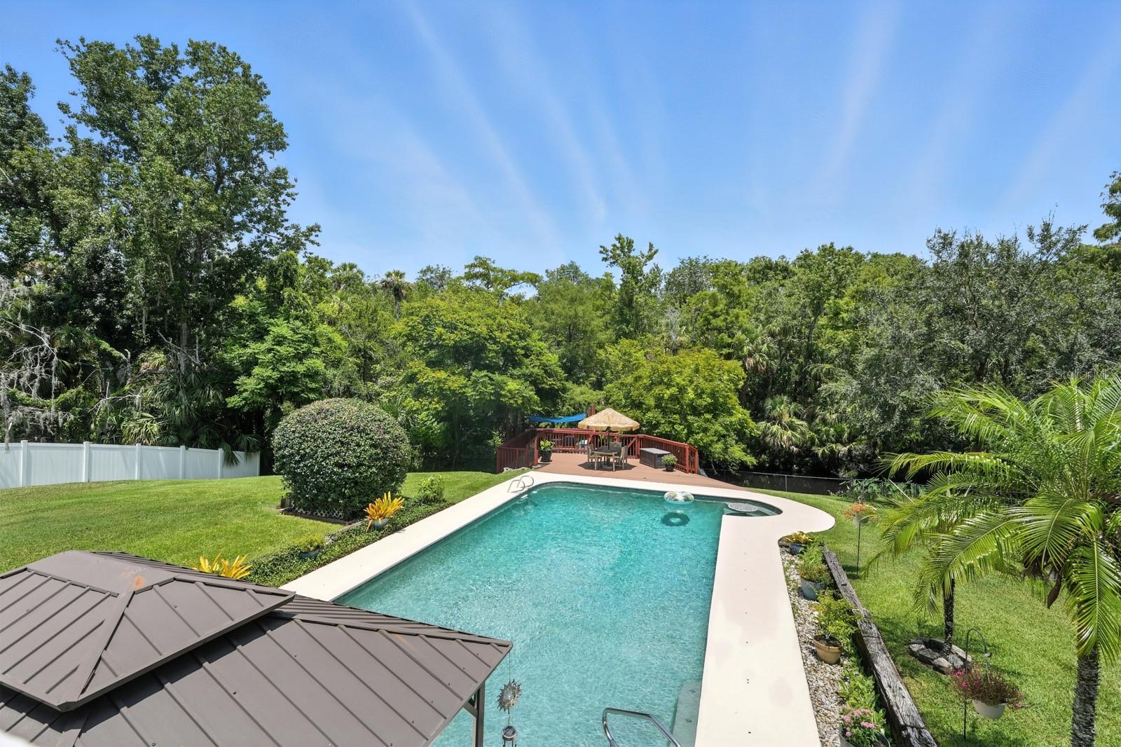 29 TWIN RIVER DRIVE
