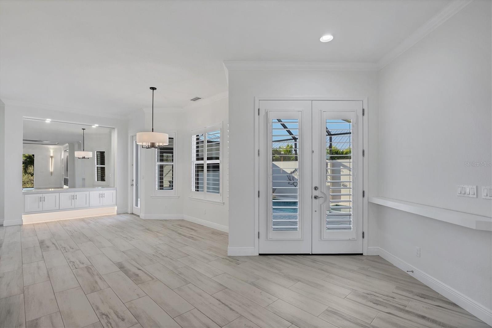 CORAL CAYE - Residential