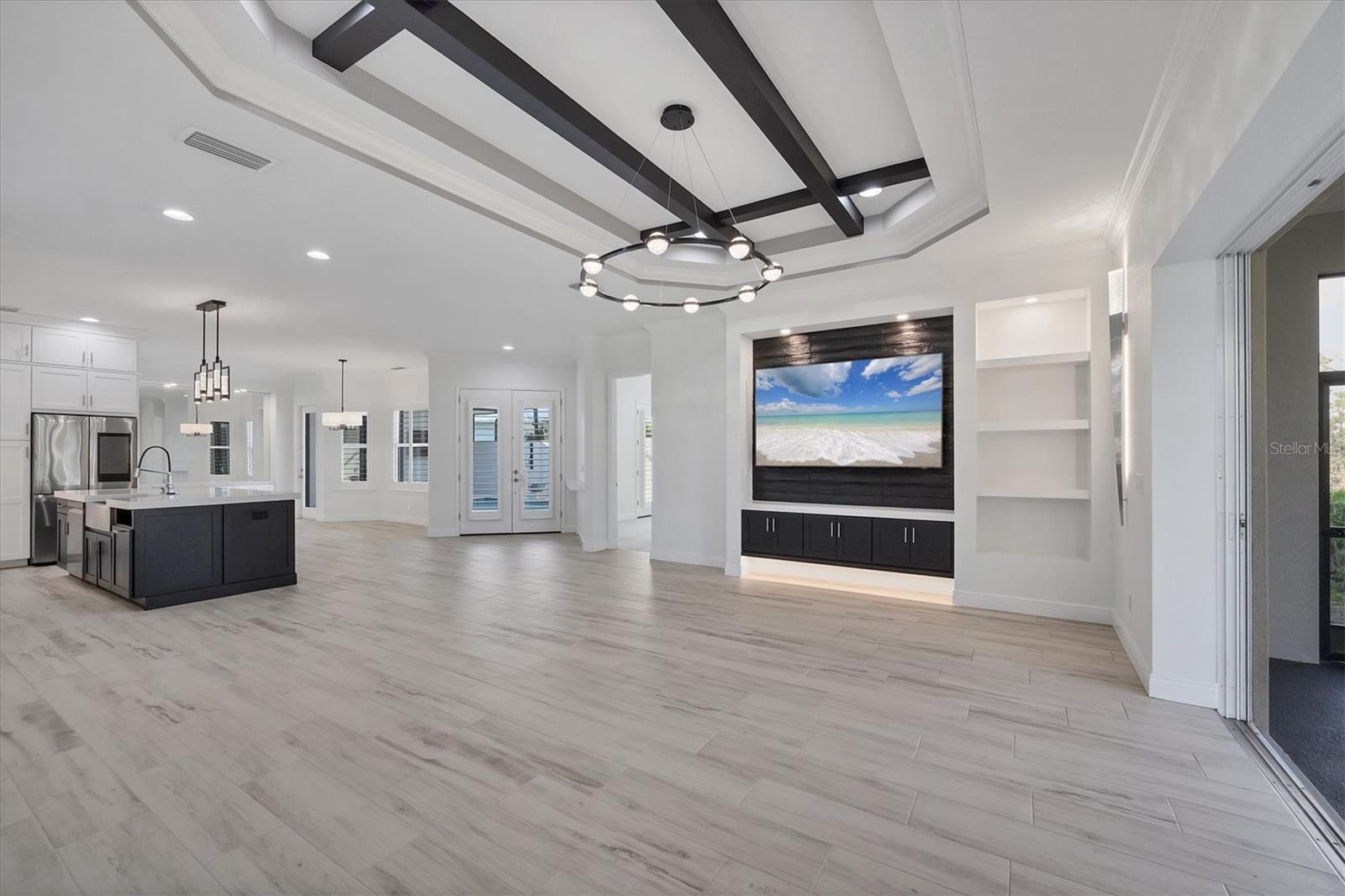 CORAL CAYE - Residential