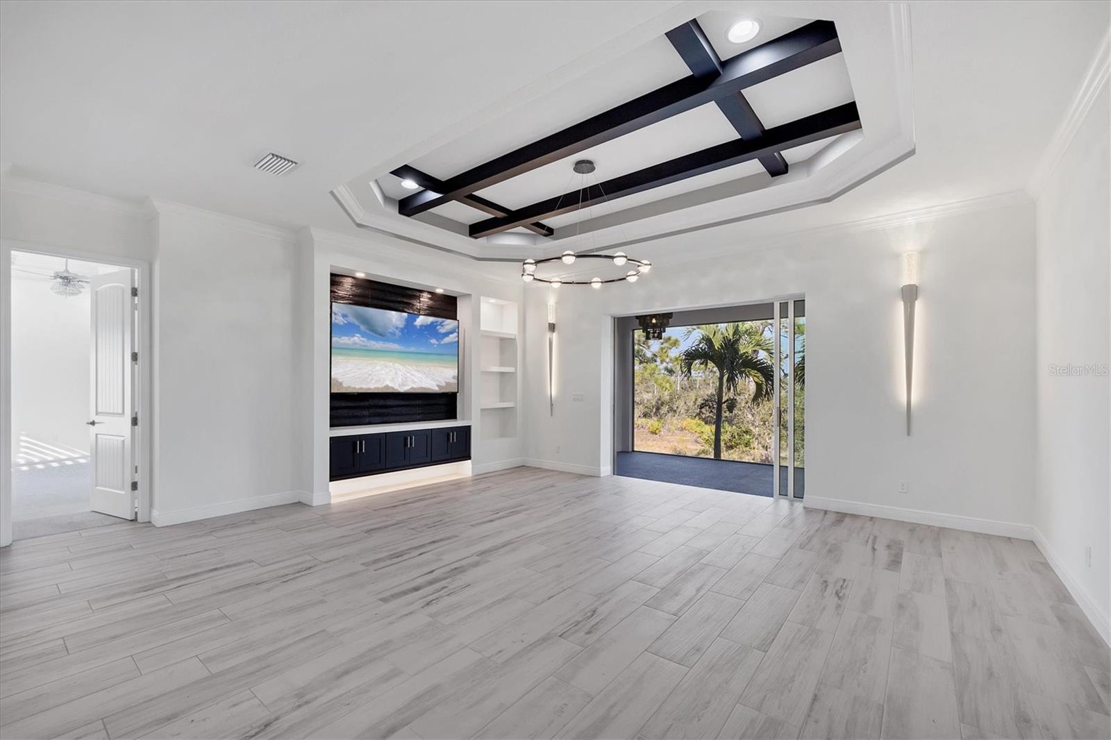 CORAL CAYE - Residential