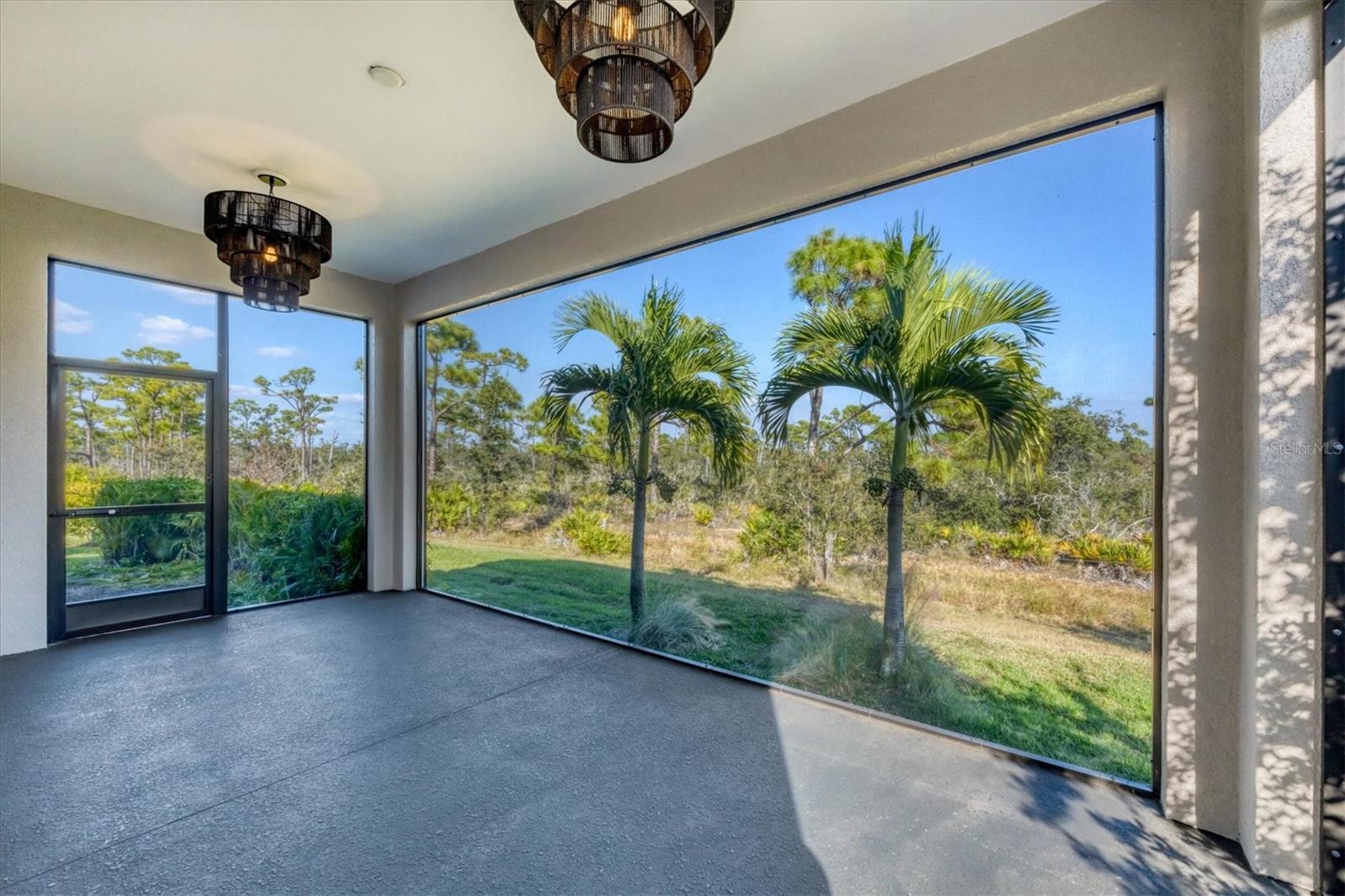 CORAL CAYE - Residential