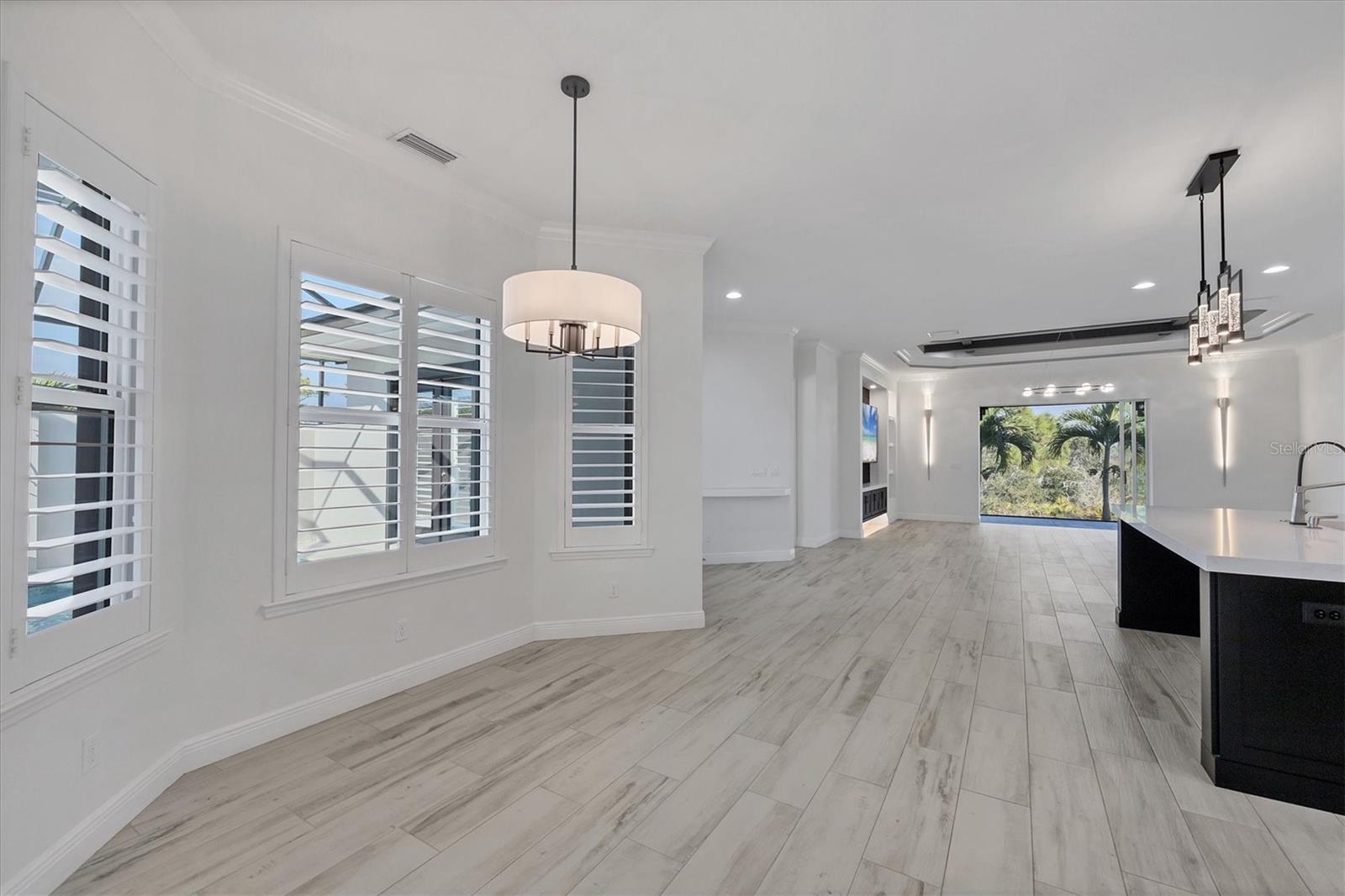 CORAL CAYE - Residential