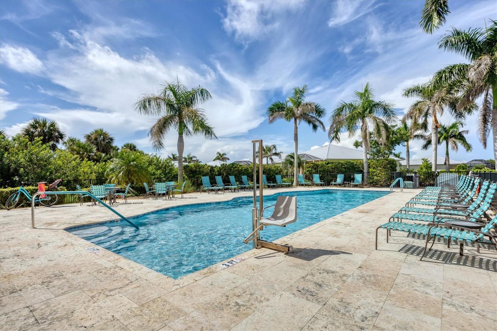 CORAL CAYE - Residential