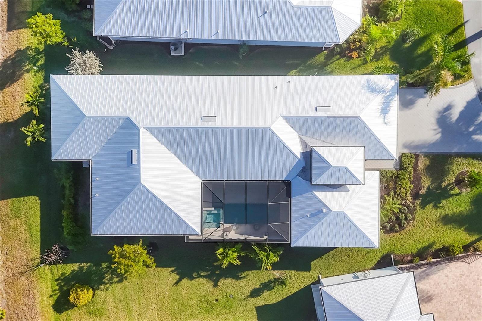 CORAL CAYE - Residential