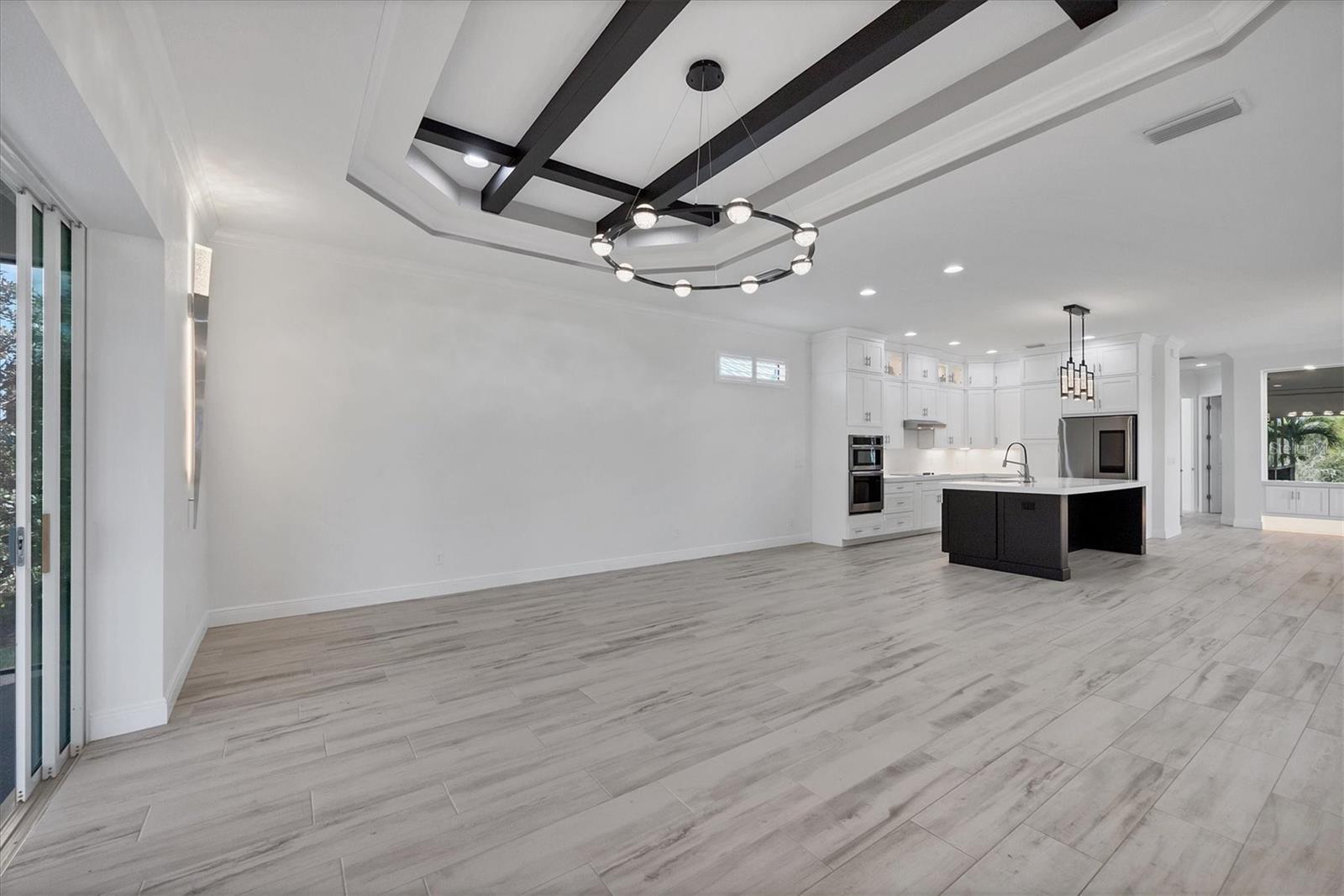 CORAL CAYE - Residential