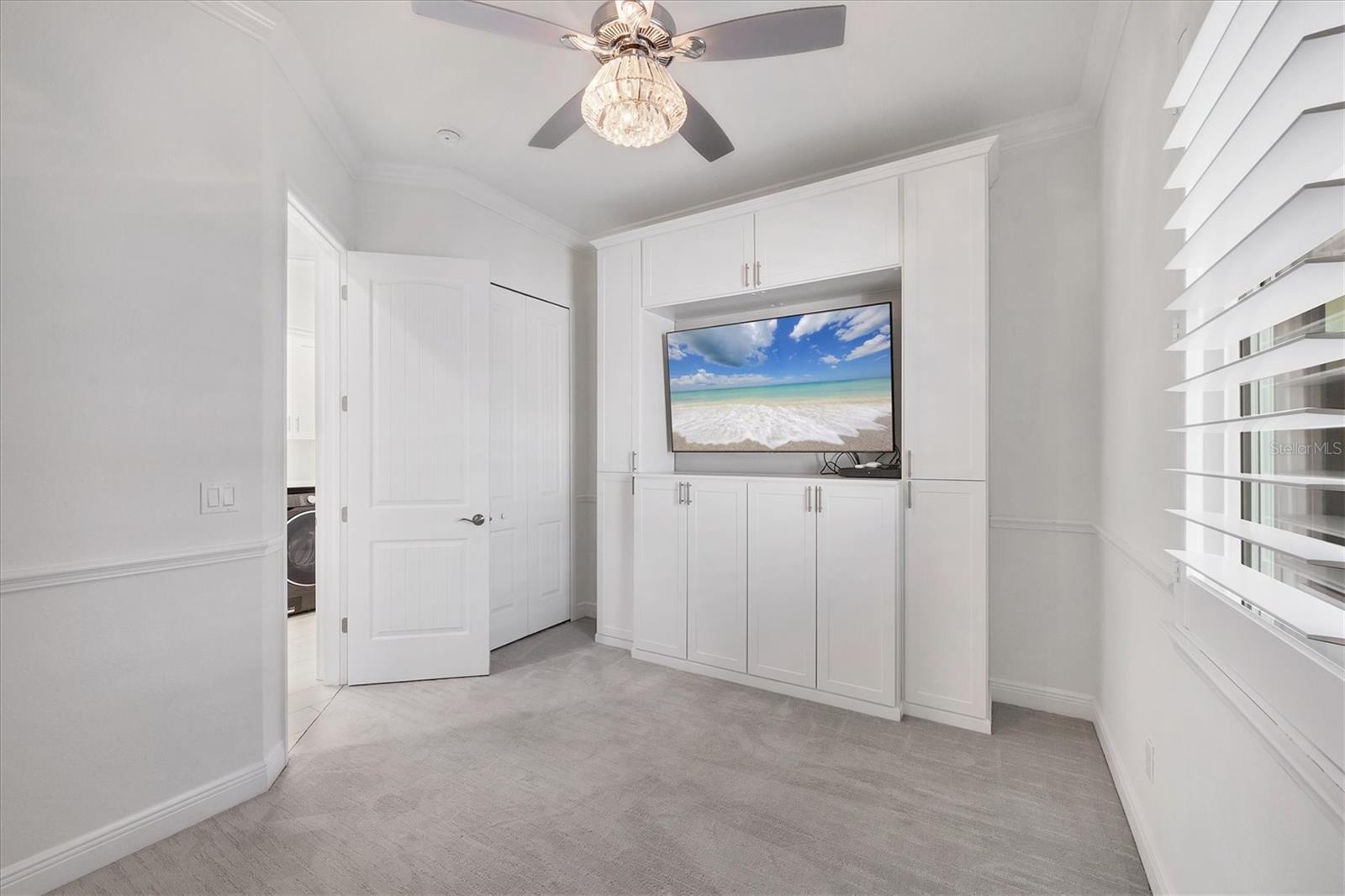 CORAL CAYE - Residential