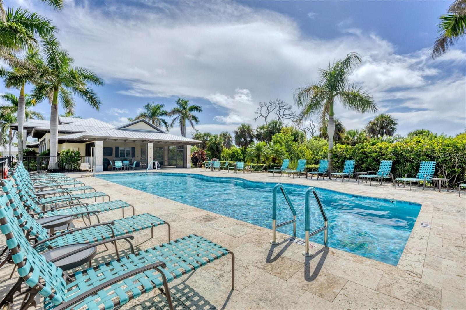 CORAL CAYE - Residential