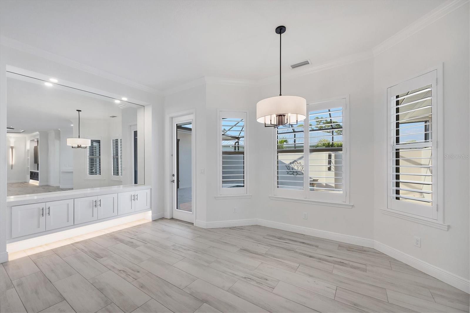 CORAL CAYE - Residential