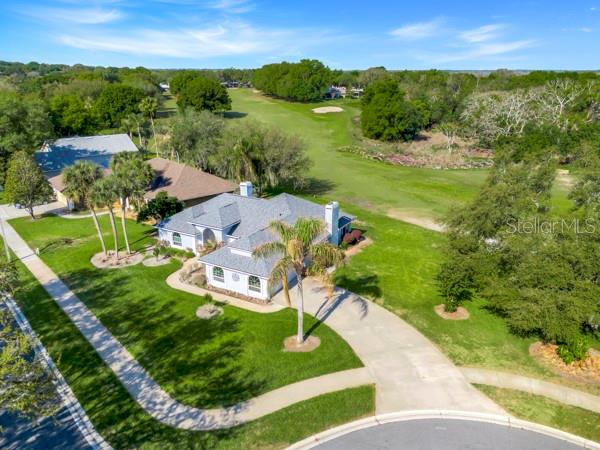 VILLAGE GREEN - Residential