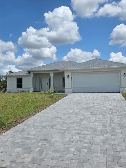 Photo of 211 NE 31st Street, Cape Coral, FL 33909 (MLS # TB8510367)