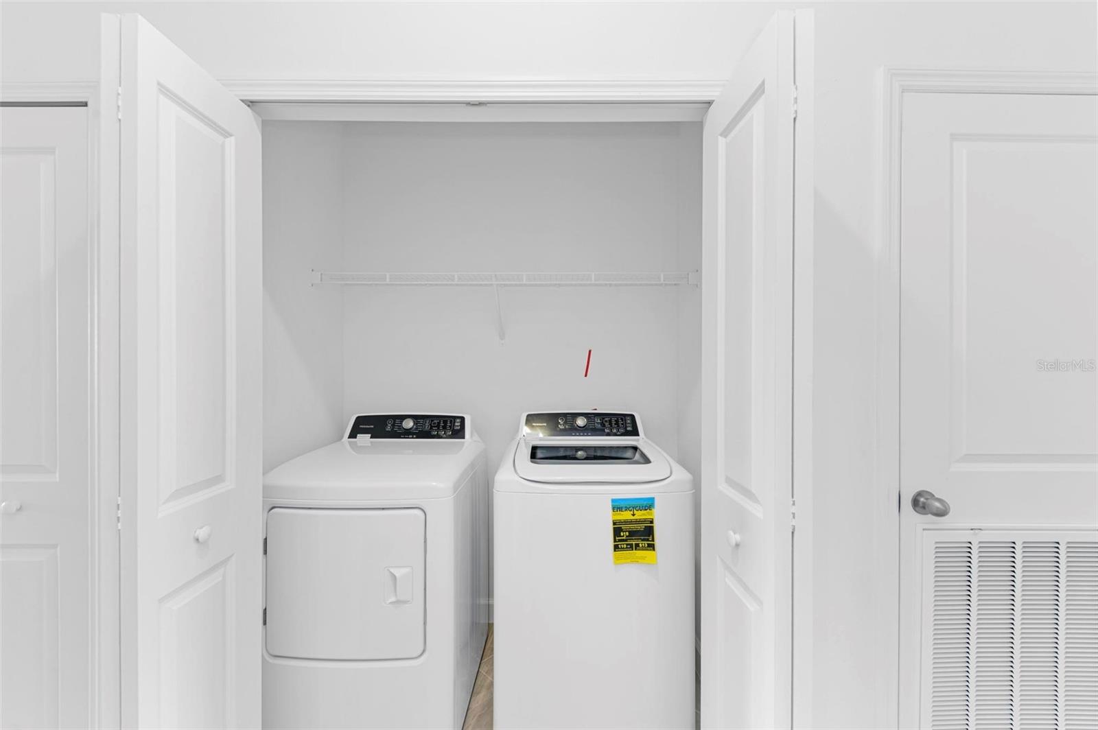 LORRAINE LAKES PH IIA - Residential Lease