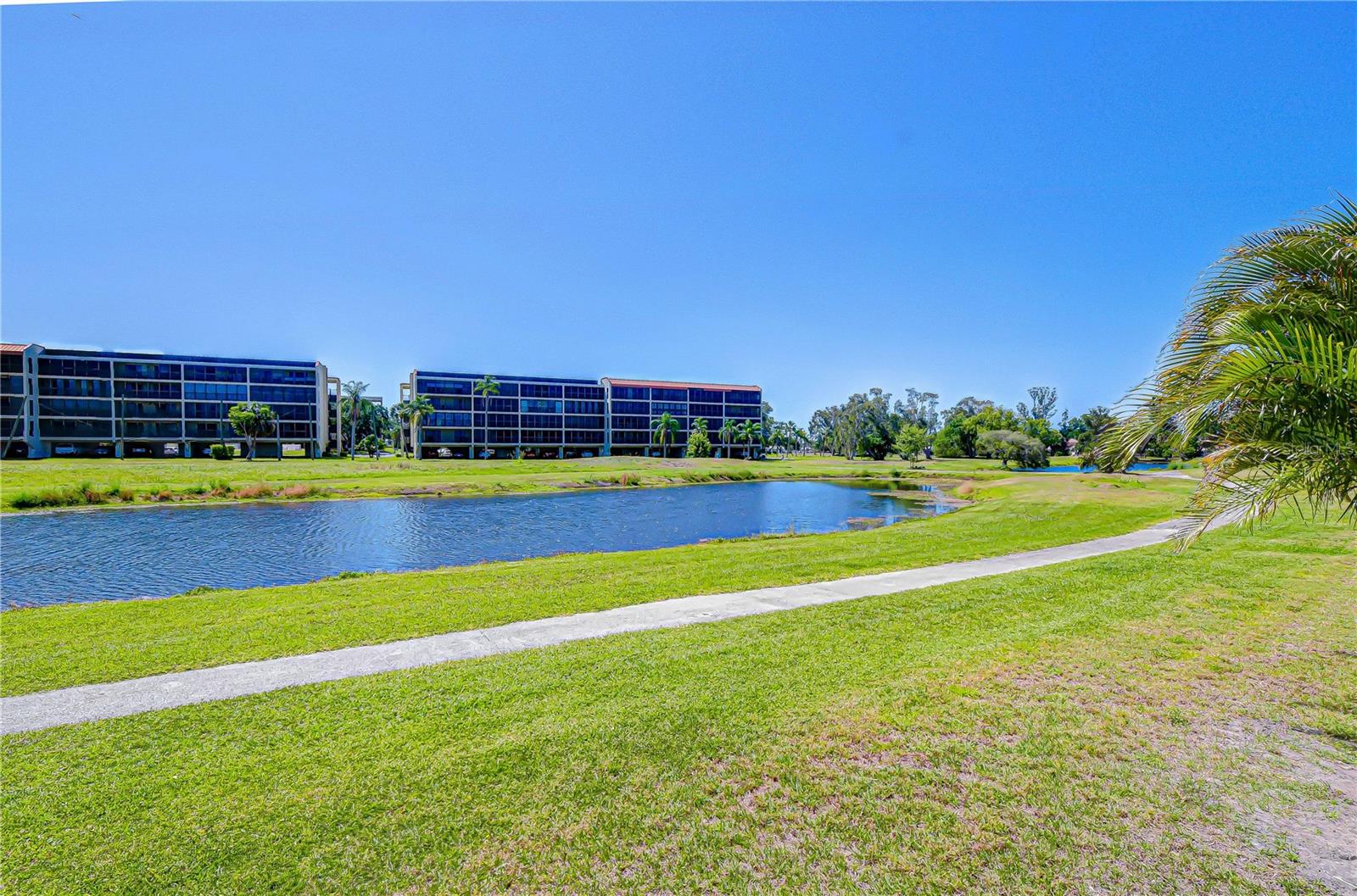 YACHT CLUB ESTATES UNIT 3 PT REP - Residential