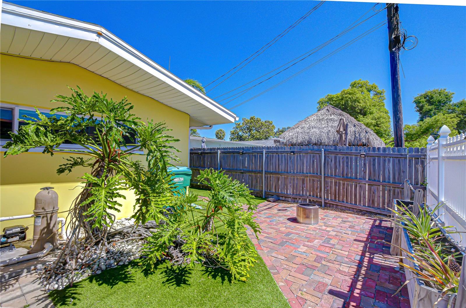 YACHT CLUB ESTATES UNIT 3 PT REP - Residential