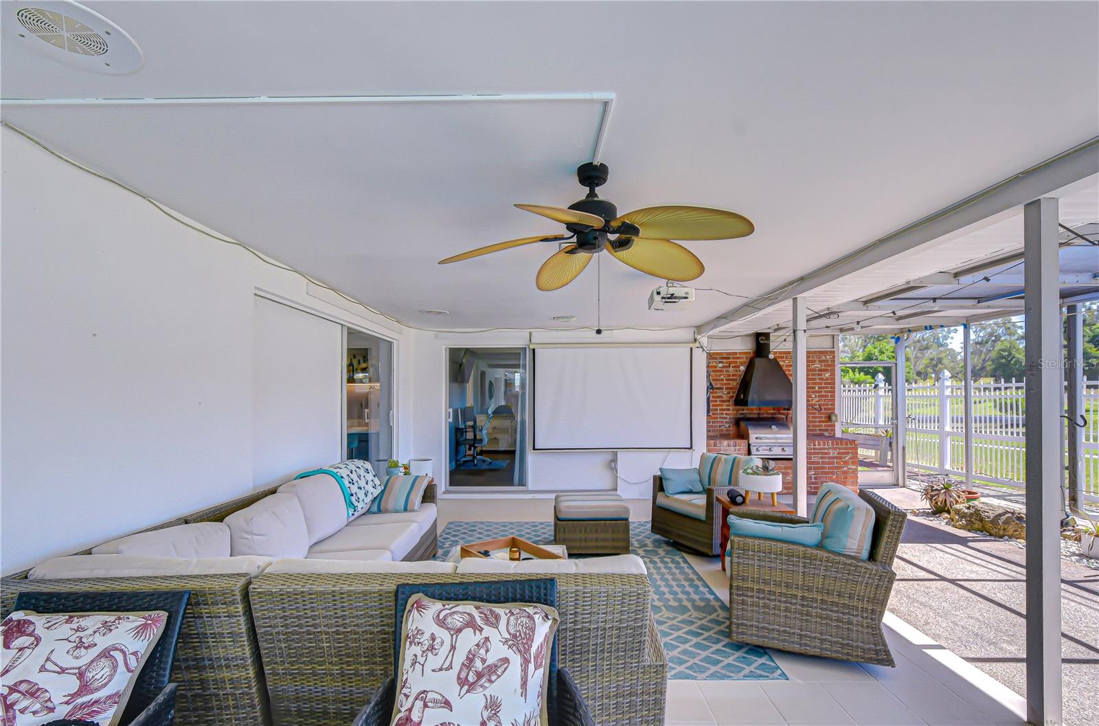 YACHT CLUB ESTATES UNIT 3 PT REP - Residential