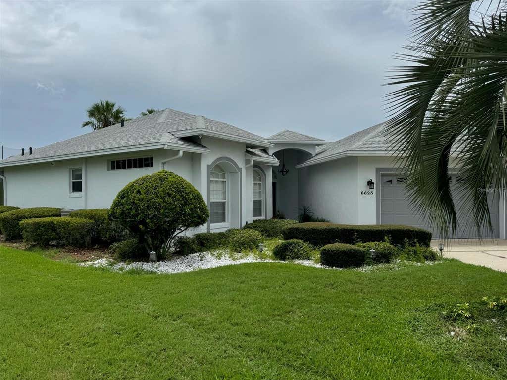 Photo of 6623 Bendelow Drive, Lakeland, FL 33810 (MLS # A4703250)