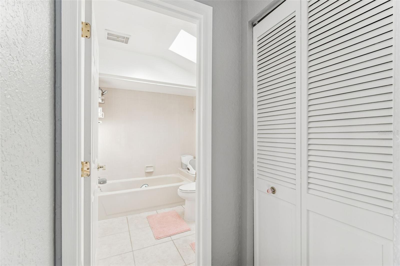 BRENTWOOD PARK - Residential