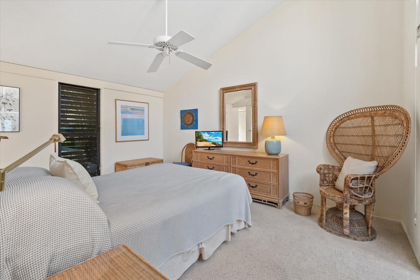 SANDY COVE - Residential