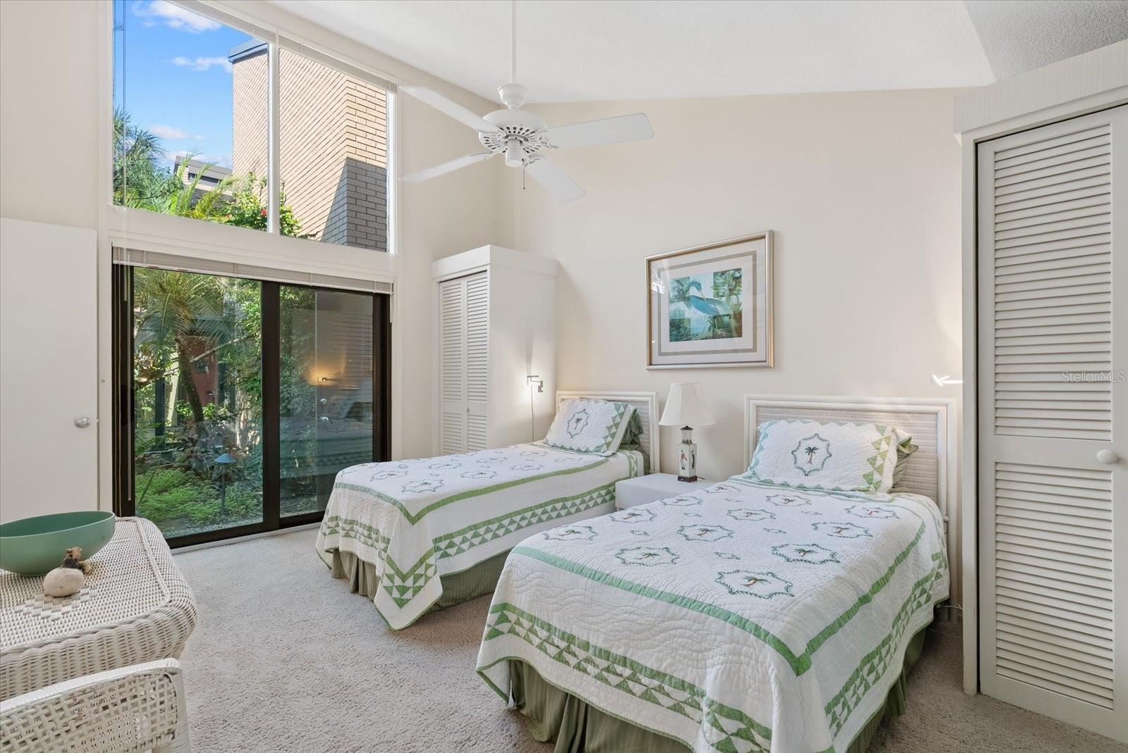 SANDY COVE - Residential