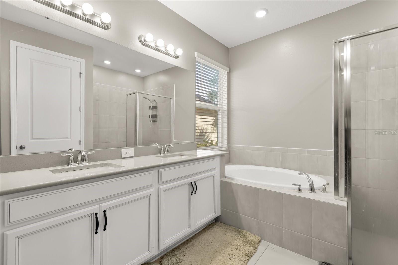 LAKESIDE PH II - Residential