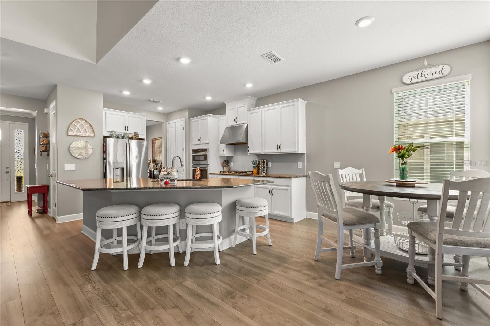 LAKESIDE PH II - Residential