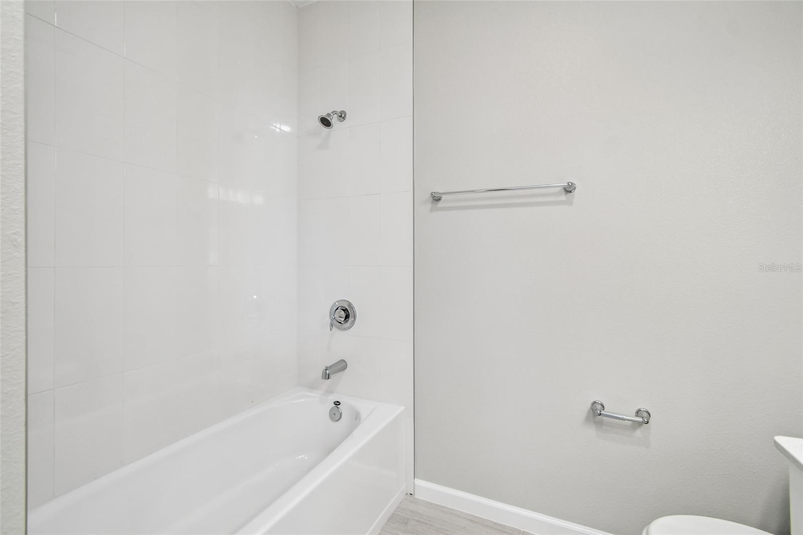 HAWK'S OVERLOOK - Residential