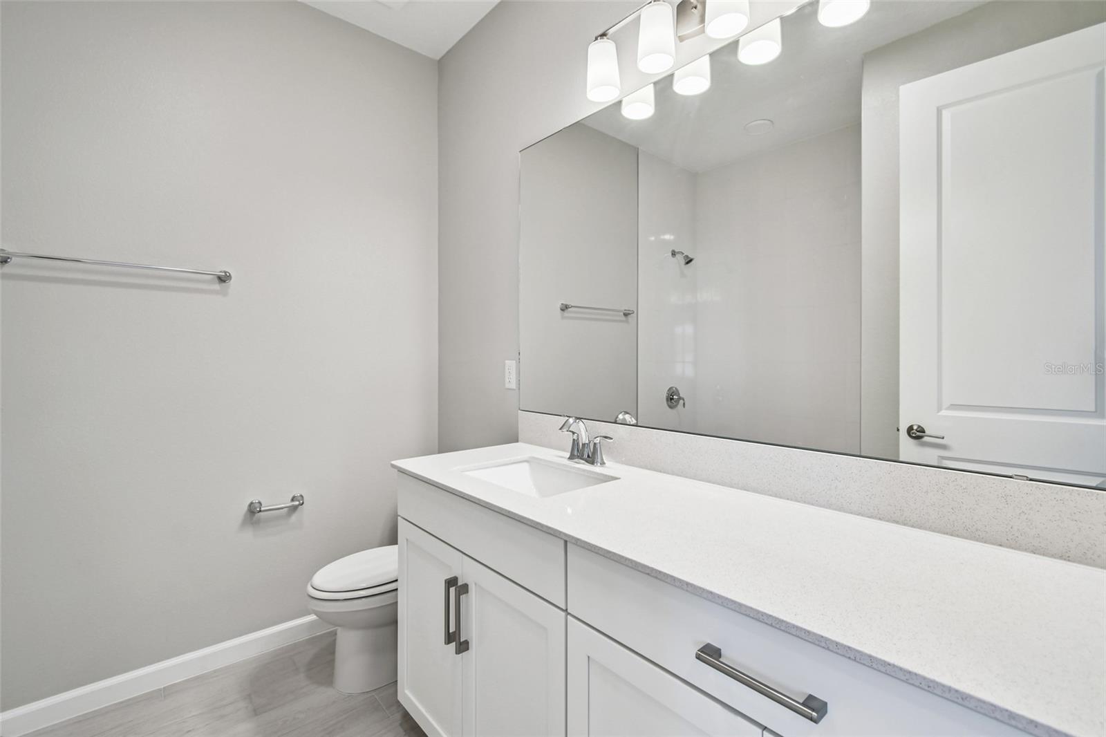 HAWK'S OVERLOOK - Residential