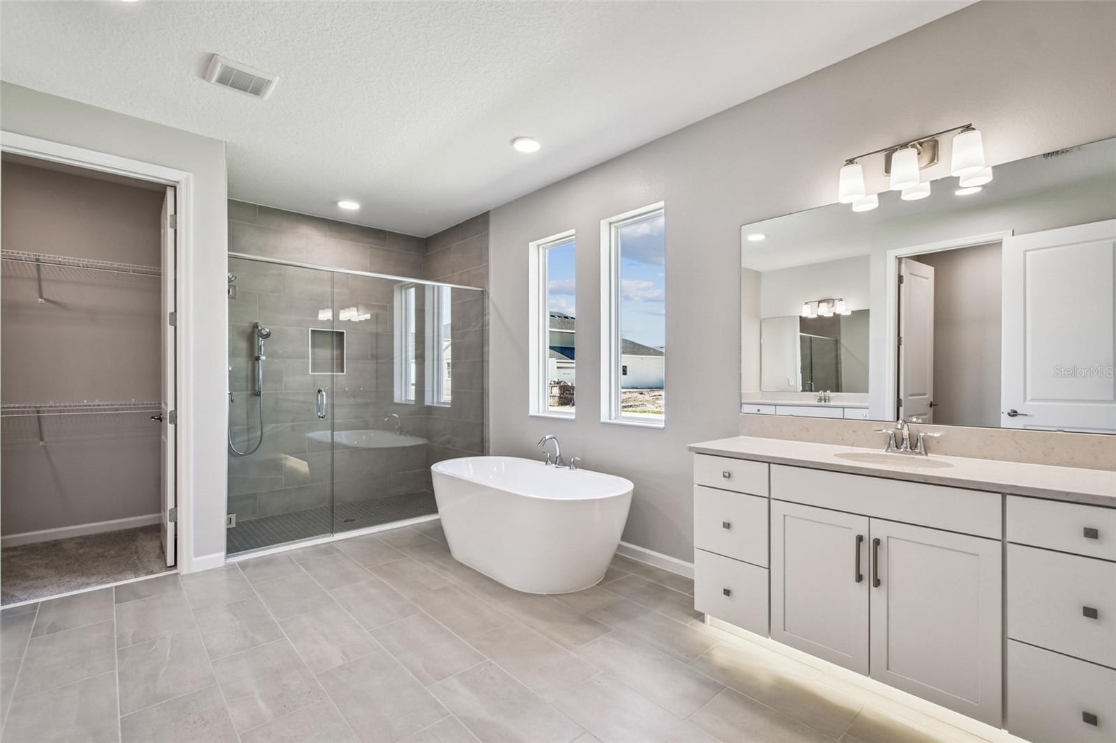 HAWK'S OVERLOOK - Residential