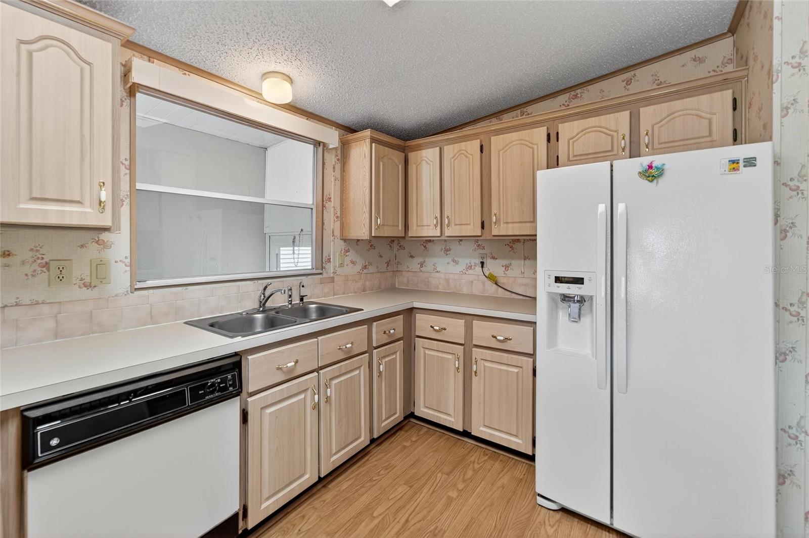 PARADISE ISLAND CO-OP INC - Residential