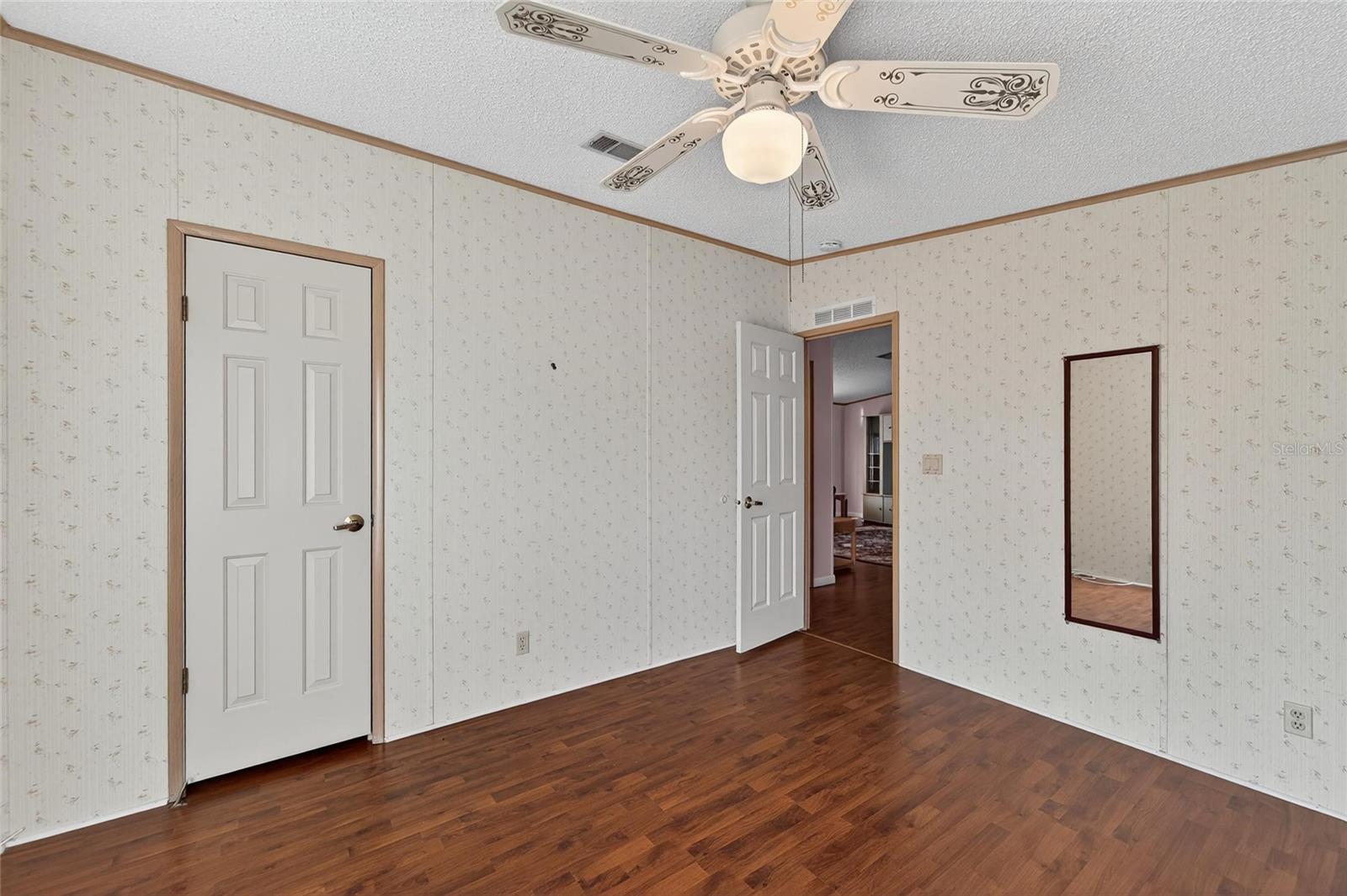 PARADISE ISLAND CO-OP INC - Residential