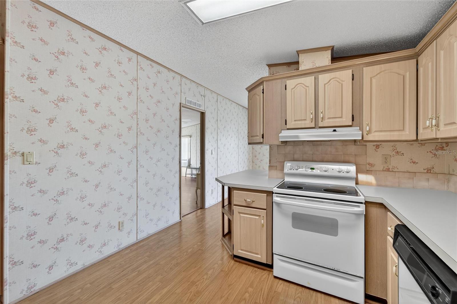 PARADISE ISLAND CO-OP INC - Residential