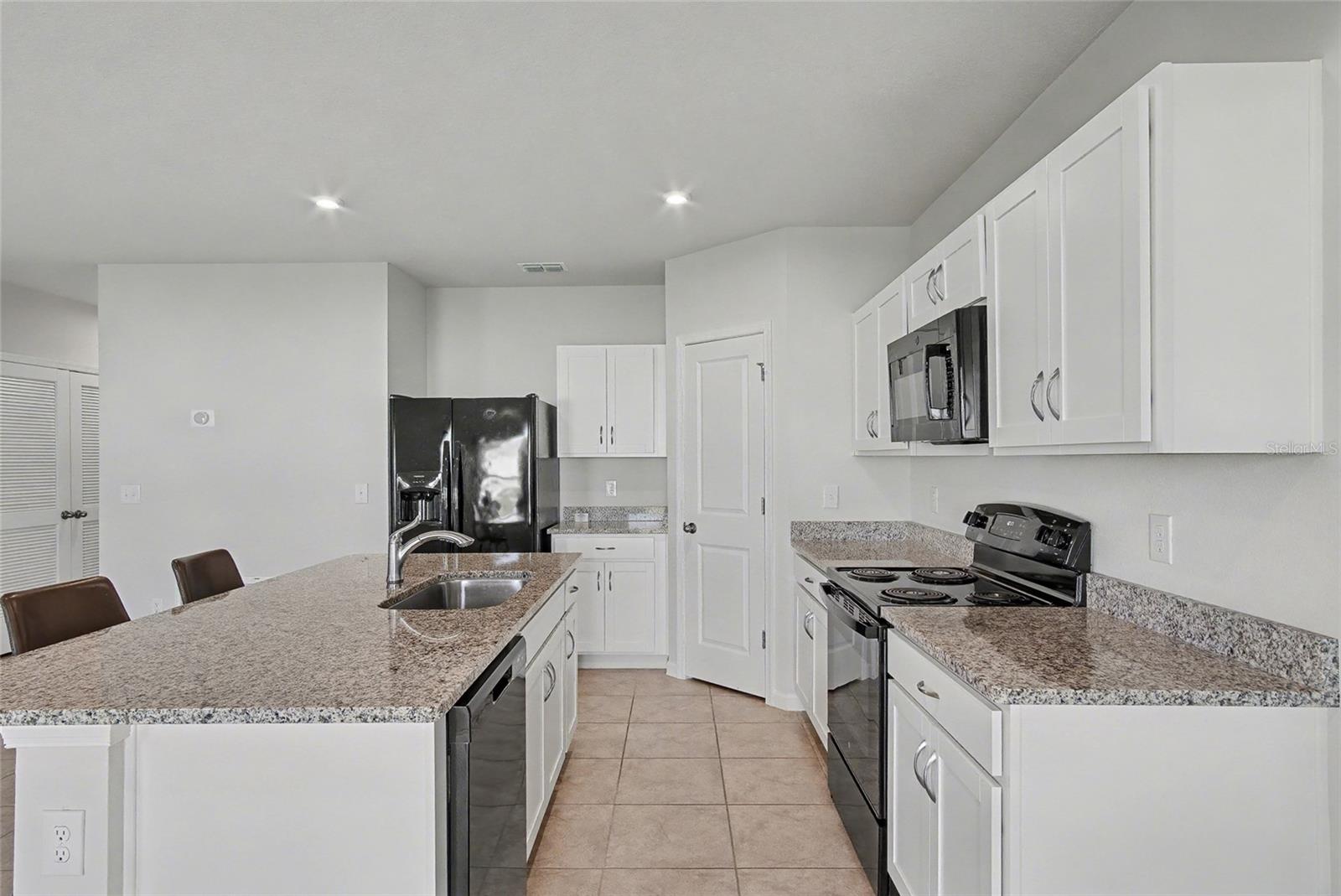 GRACELYN GROVE PH I - Residential Lease