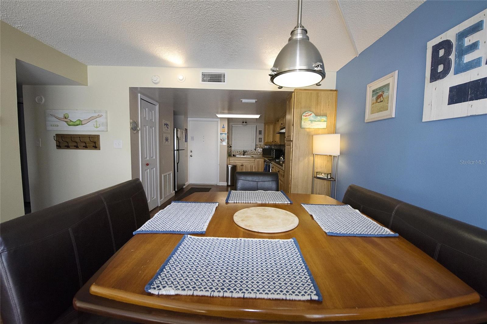 OCEAN REEF VILLAS - Residential Lease