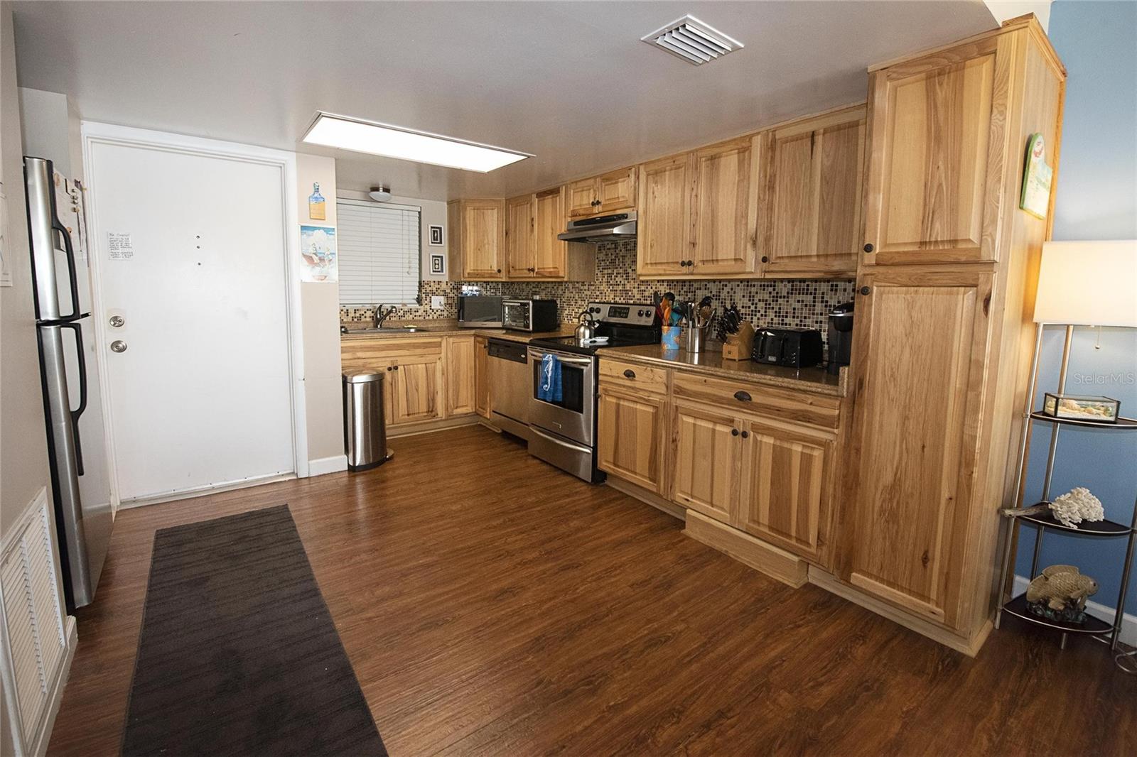 OCEAN REEF VILLAS - Residential Lease