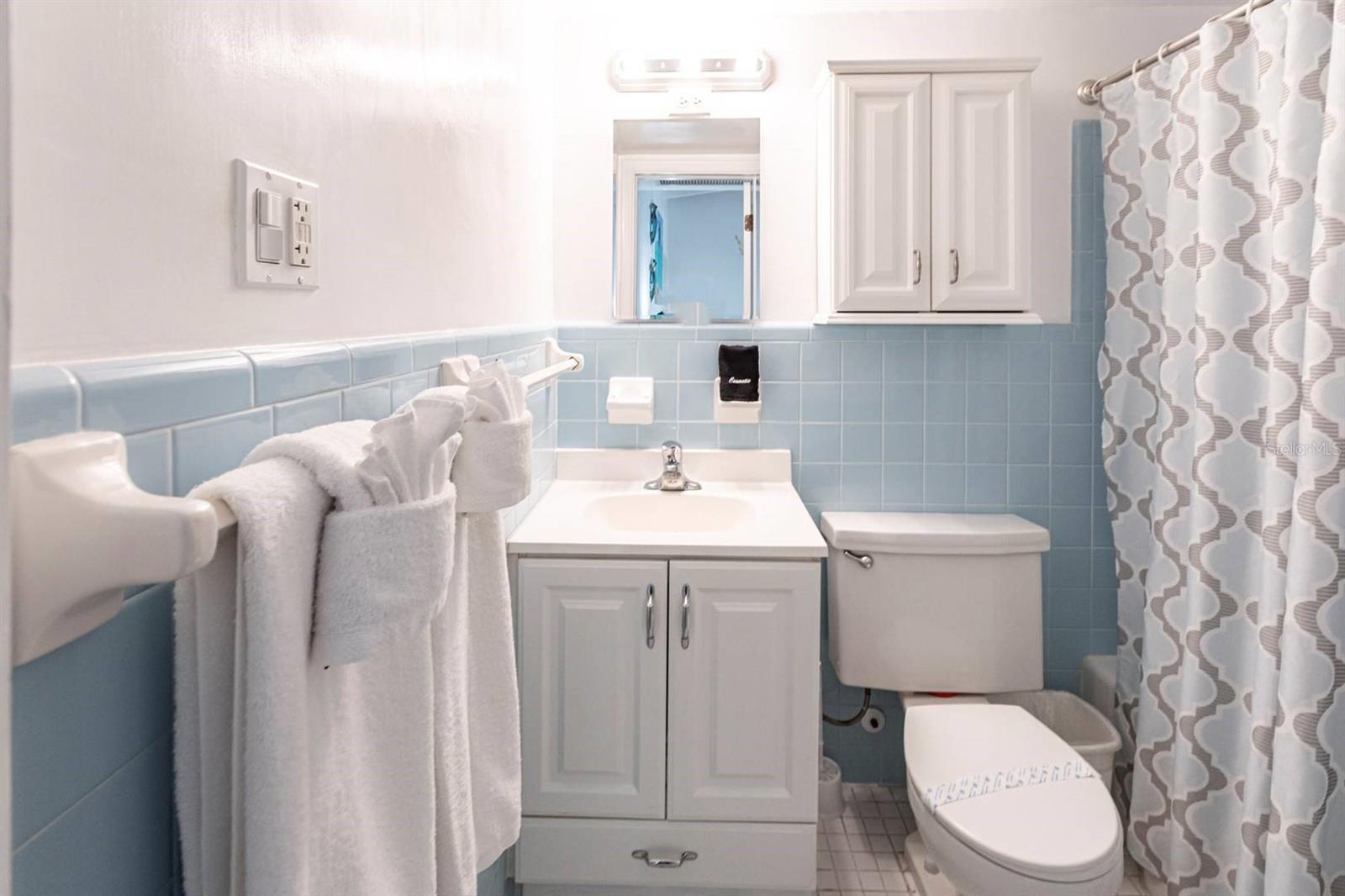 CASA MAR - Residential Lease