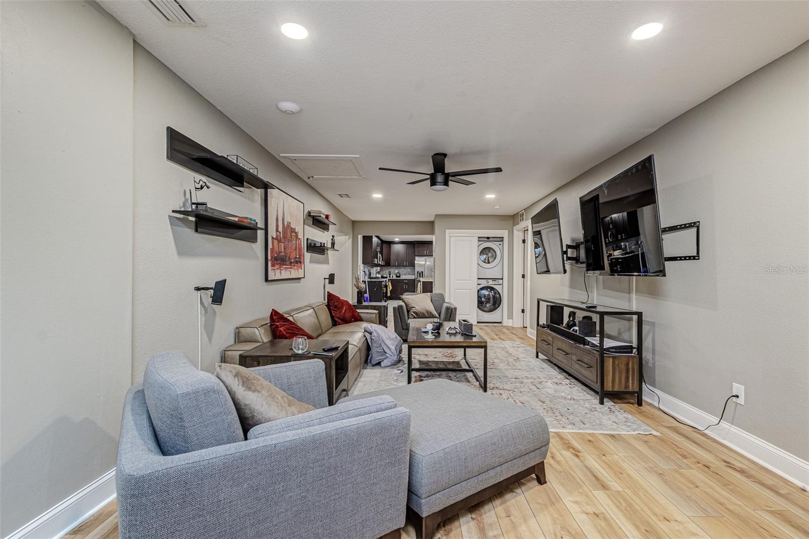 NORTH ST PETERSBURG REP - Residential Income