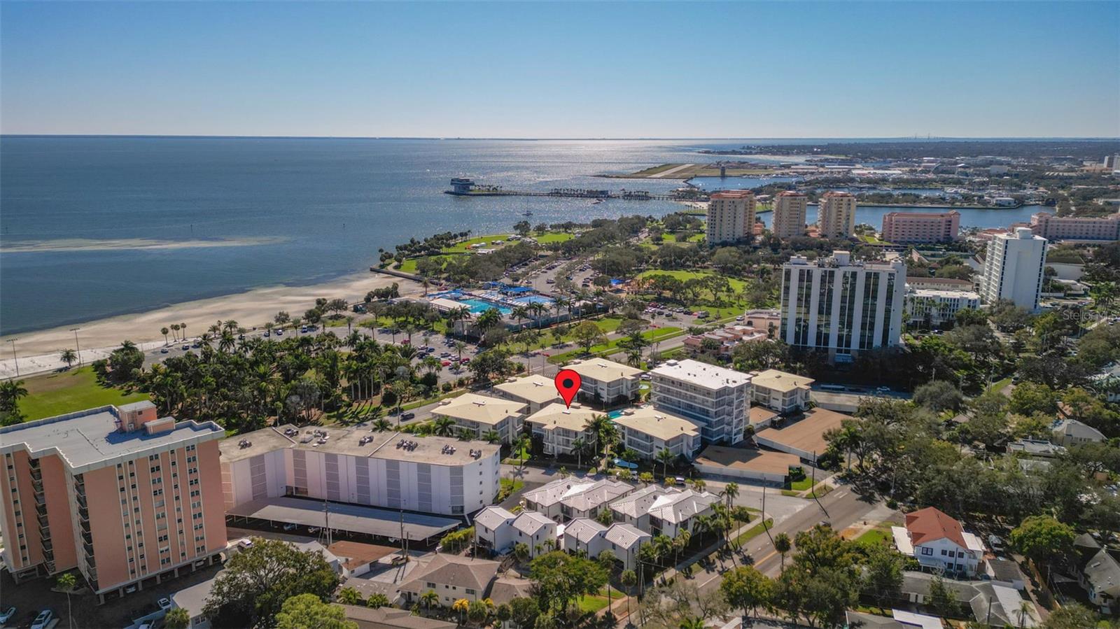 WHISPERING WATERS - Residential