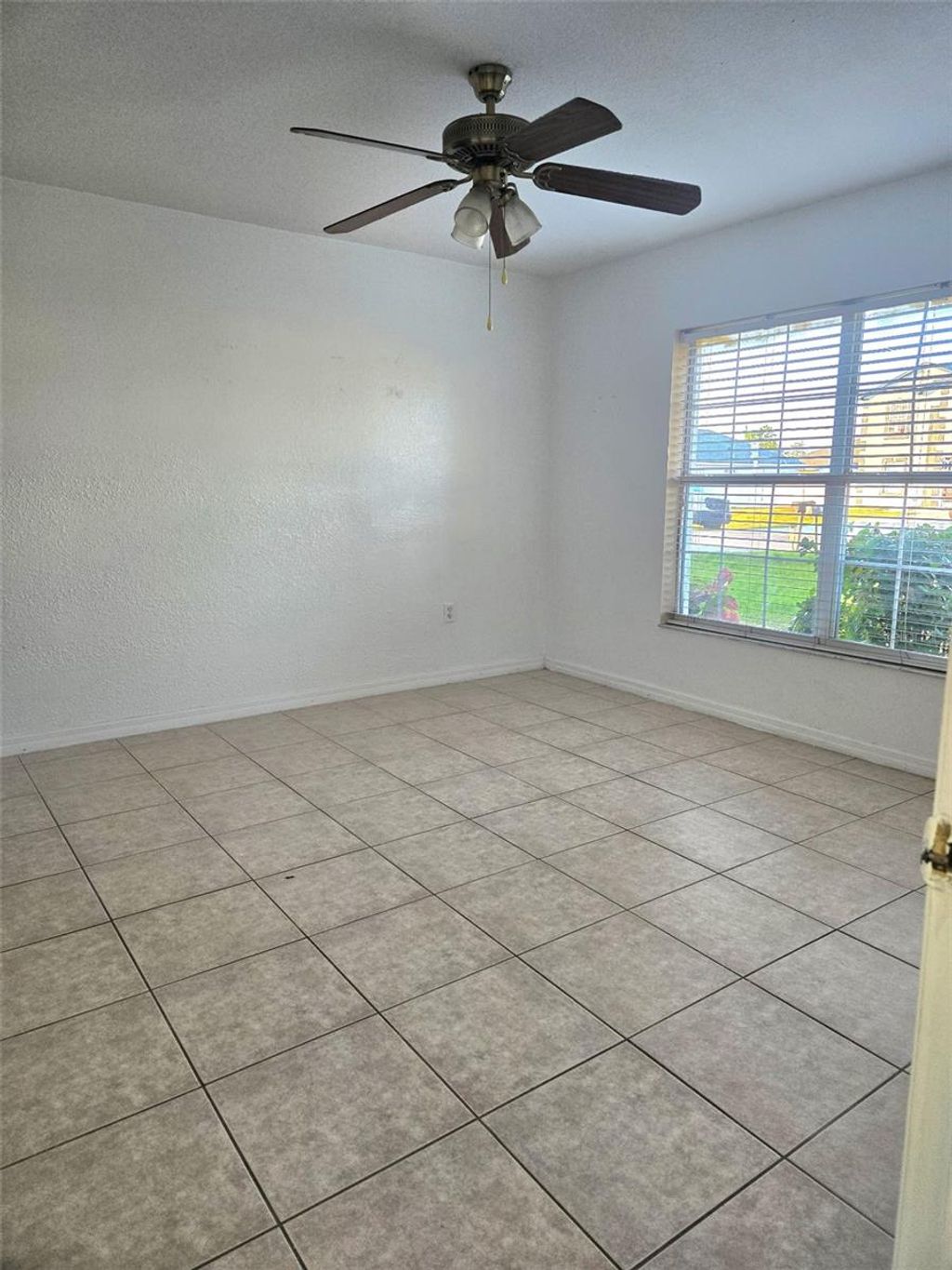 Photo of 737 Bittern Lane, Kissimmee, FL 34759 (MLS # O6371245)