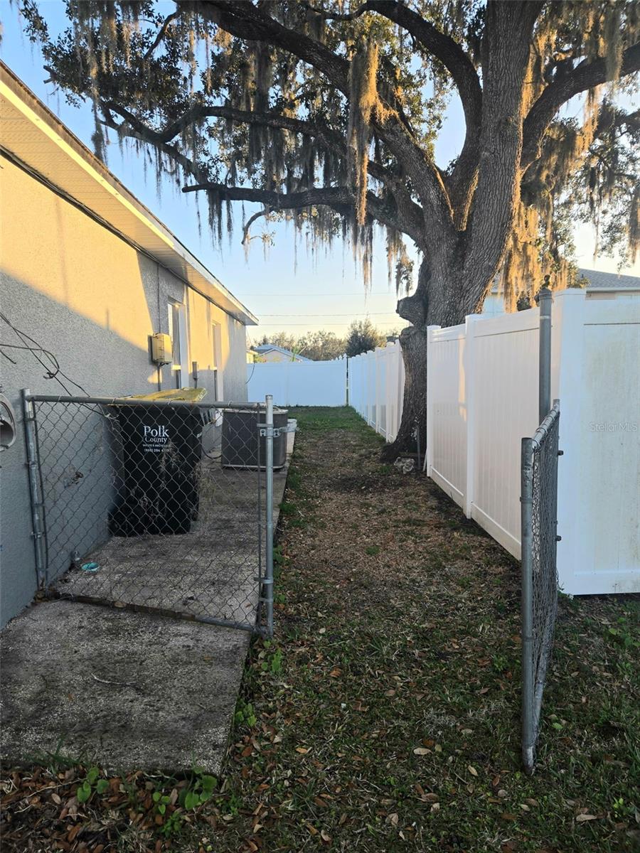 POINCIANA NBRHD 05 NORTH VILLAGE 03 - Residential Income